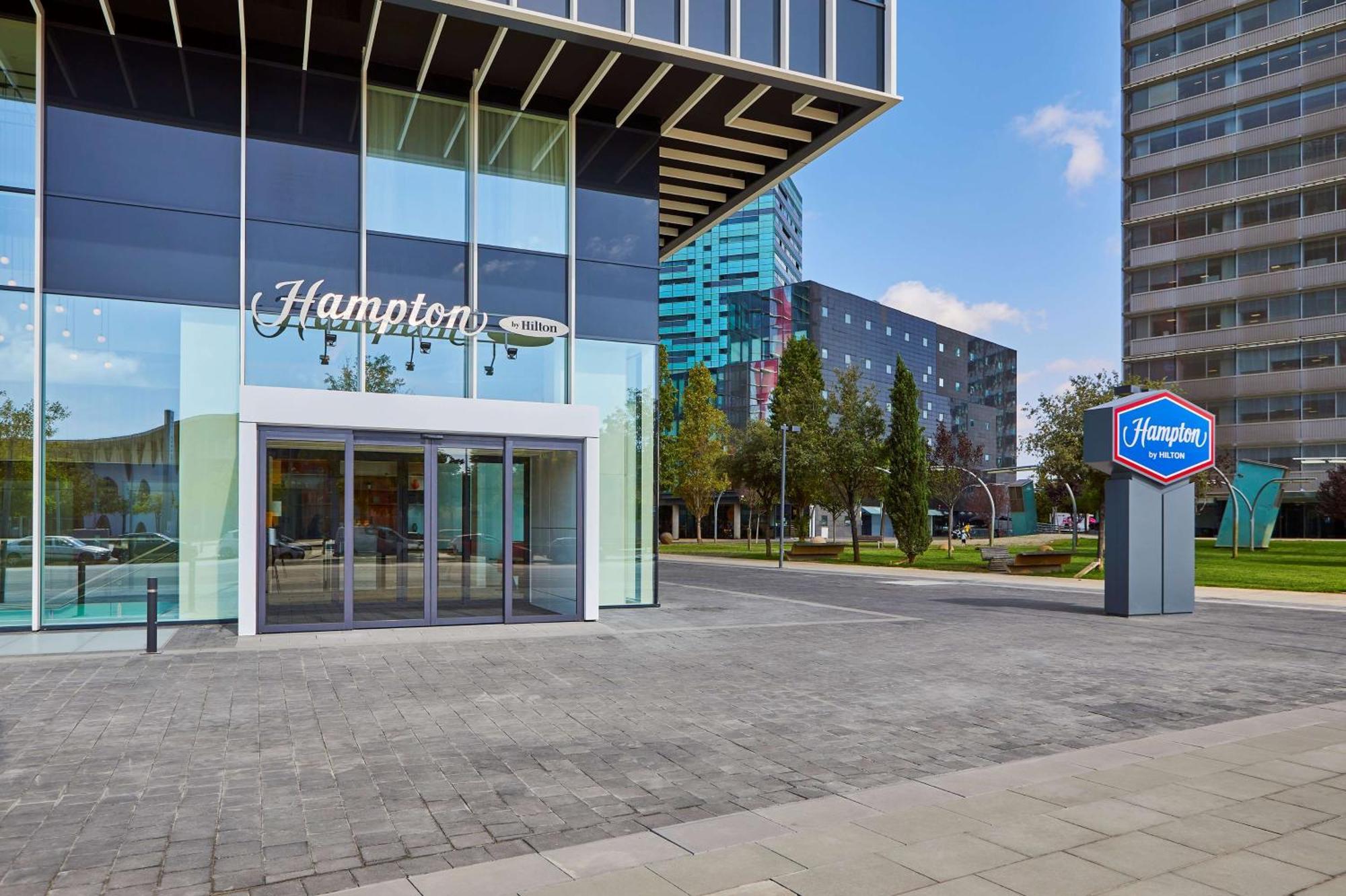 Hampton By Hilton Barcelona Fira Gran Via Ξενοδοχείο Οσπιταλέτ ντε Λιοβρεγάτ Εξωτερικό φωτογραφία